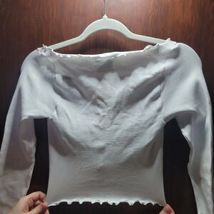 BDG Urban Outfitters Ribbed Long Sleeve Lettuce Hem Crop Top – Size M